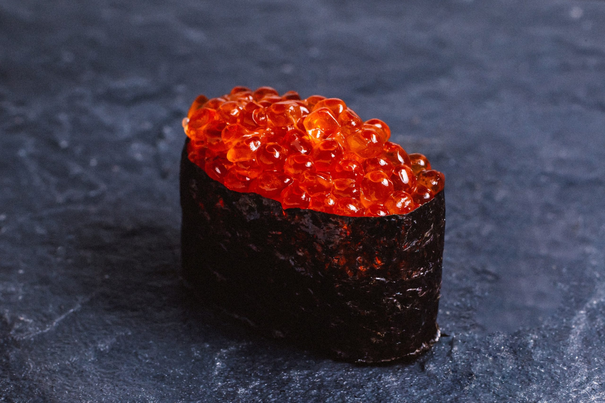 Гункан ікра лосося