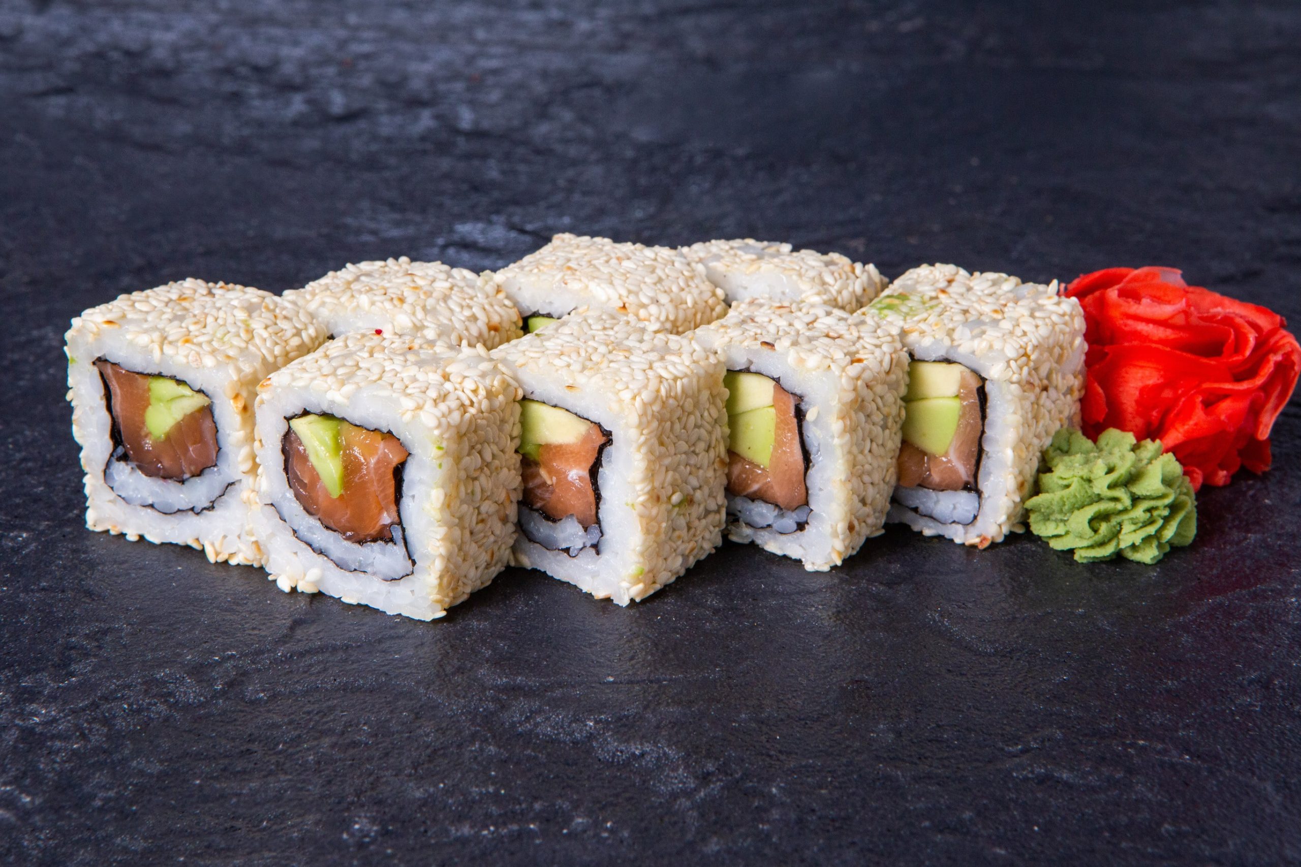 Каліфорнія лосось авокадо