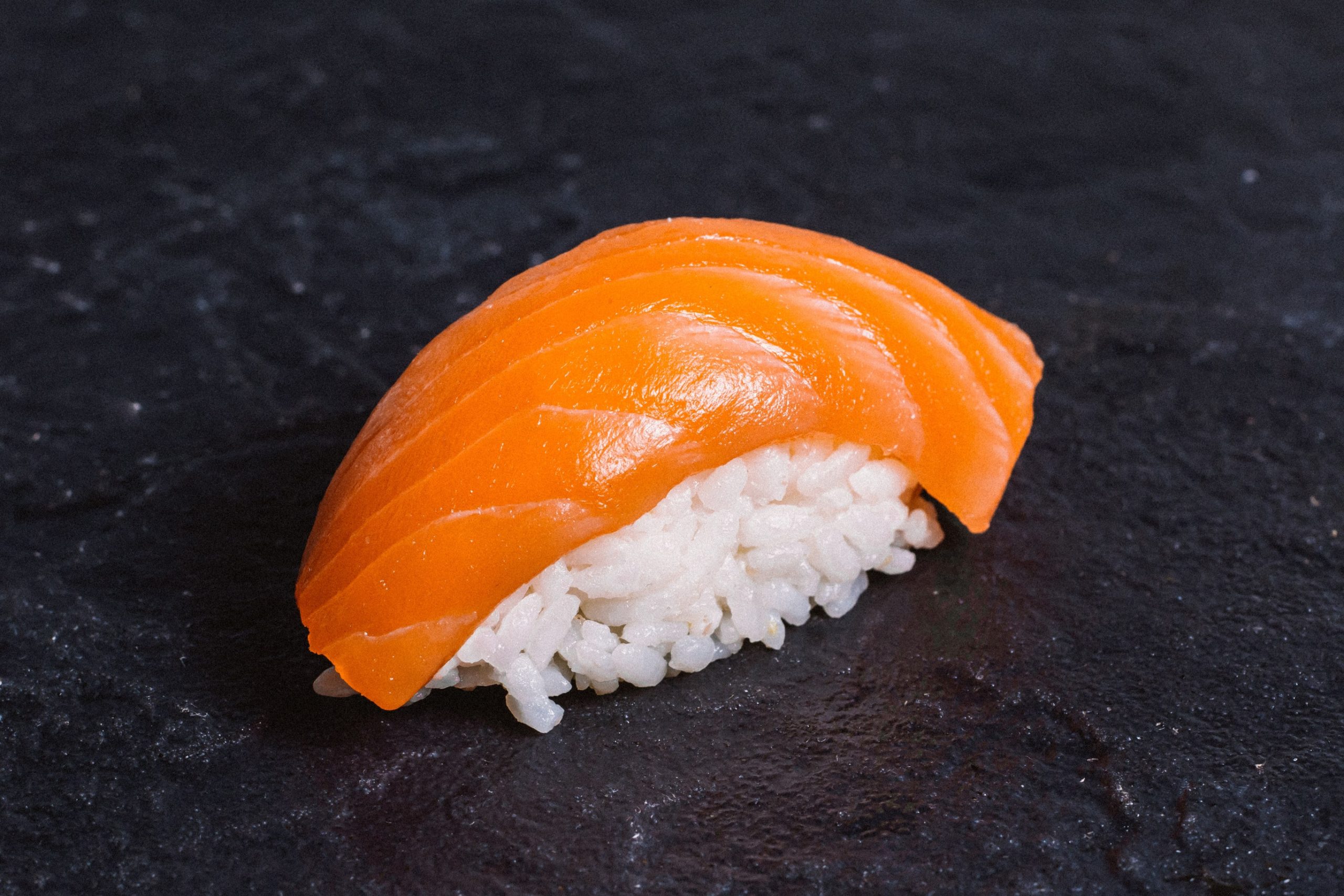 Нігірі лосось